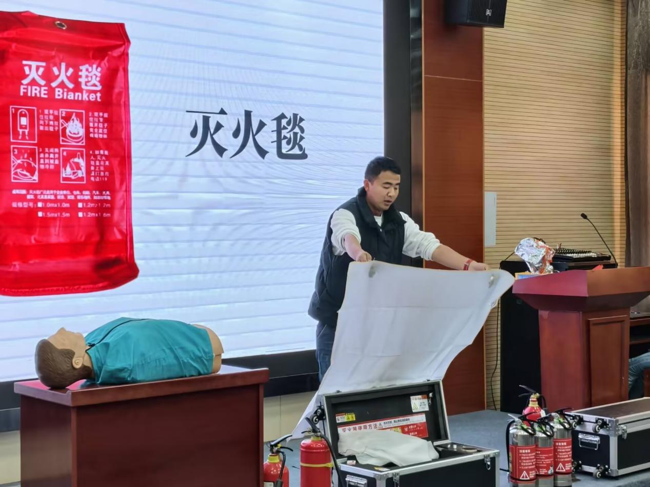 1763121181797723.jpg 图片3.jpg